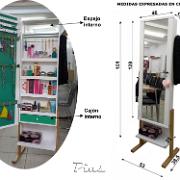 Espejo joyero Mariel